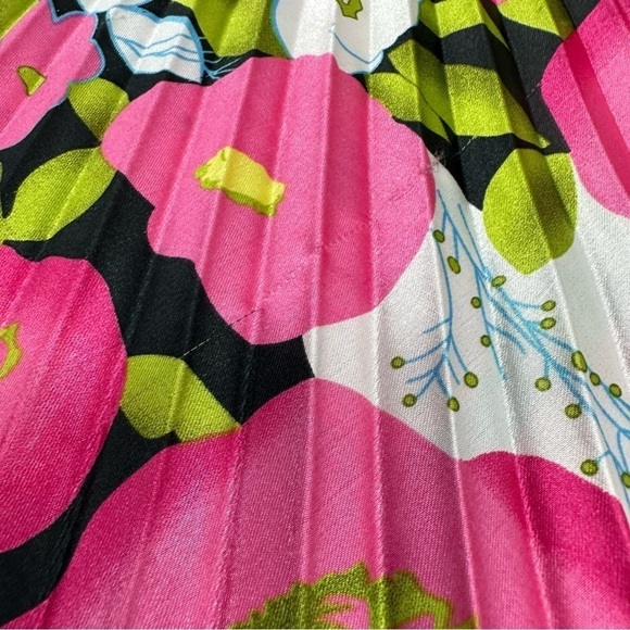 Vintage Neelam Medium High Neck Sleeves Whit Pink Floral Pleated Dress - Picture 16 of 16